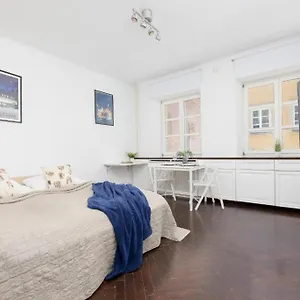Cozy Old Town Apartament